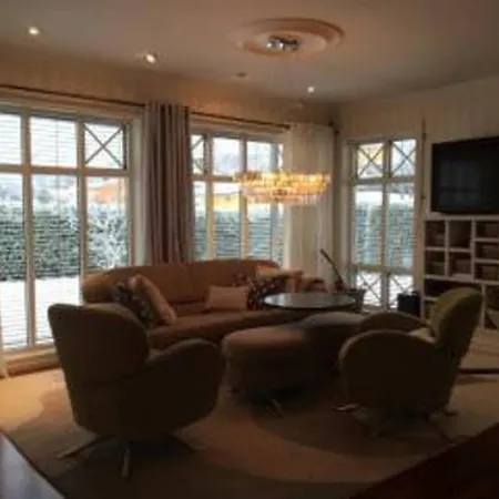 Luxury Wooden In Norwegian Archipelago *